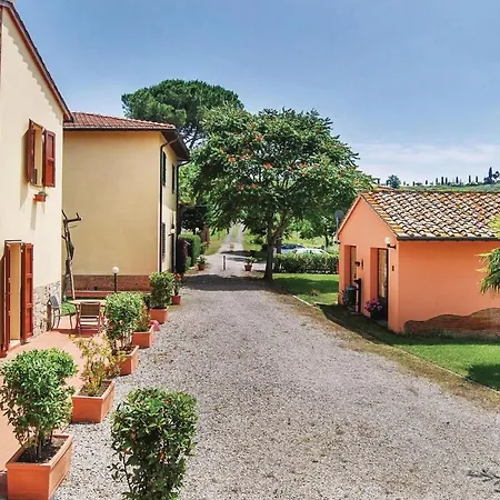 Apartment Casale Del Borgo 7 Querce (Lucca)