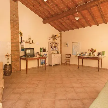 Casale Del Borgo 7 Querce (Lucca)